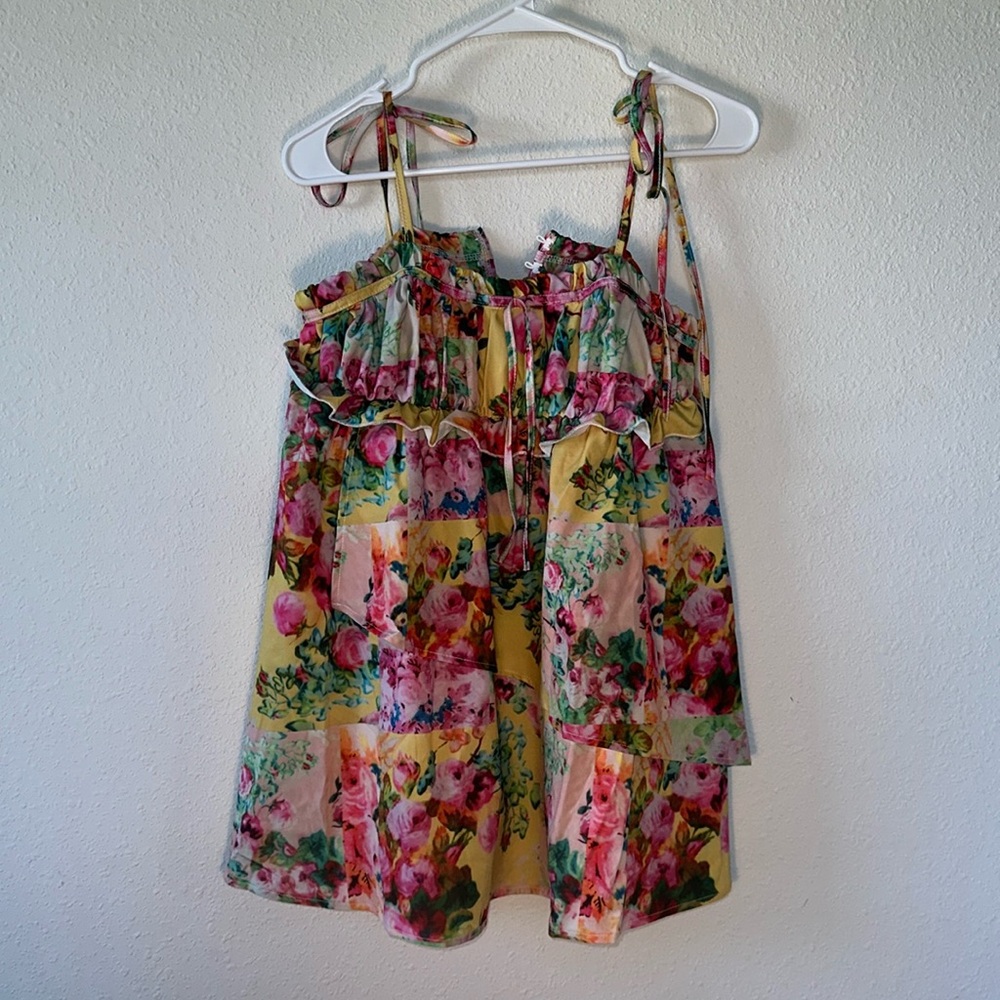 NWOT Tiered Floral Dress size small